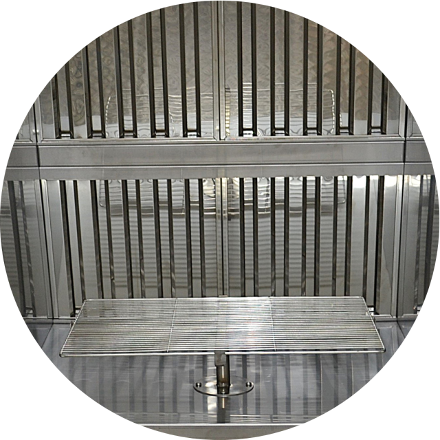 Gusto 800 avec support et grille pâtissière de taille standard 400 x 600 mm