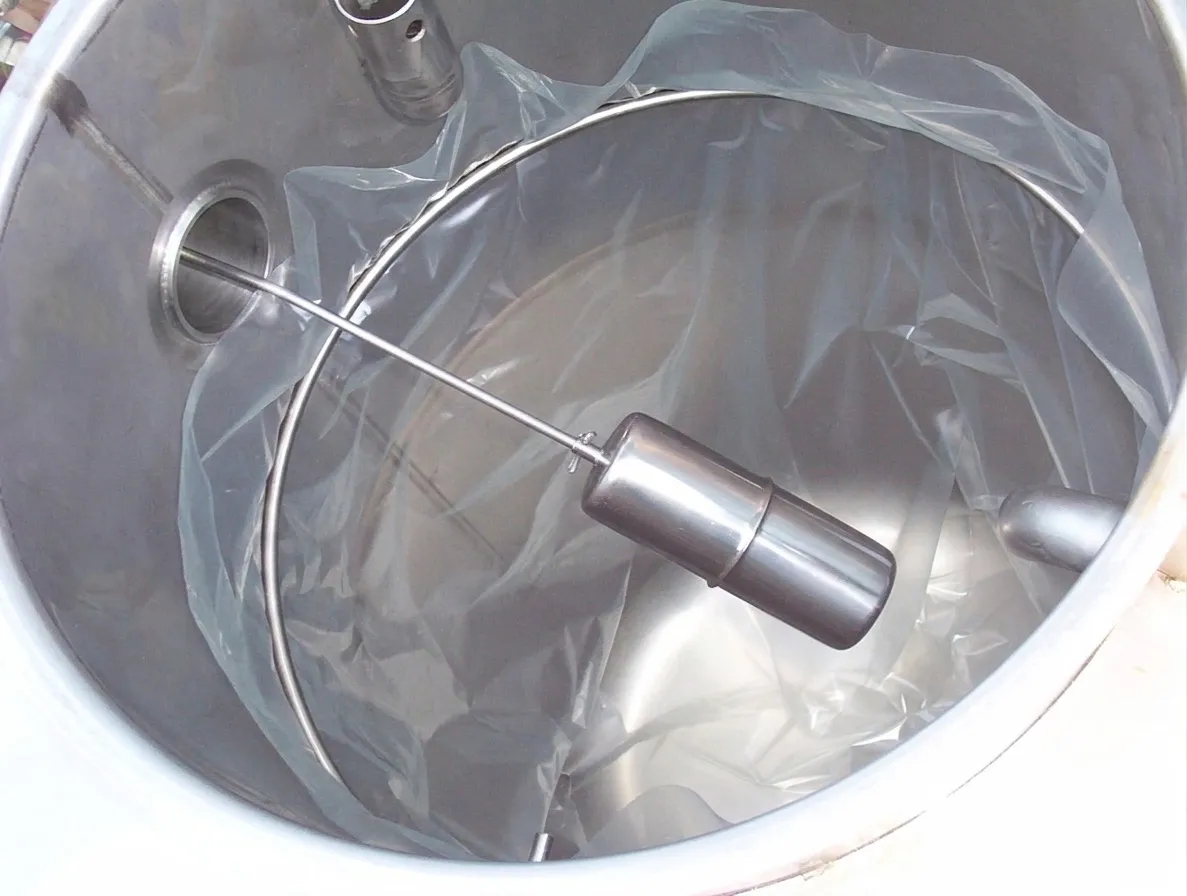 Cuve d'un recycleur de solvants